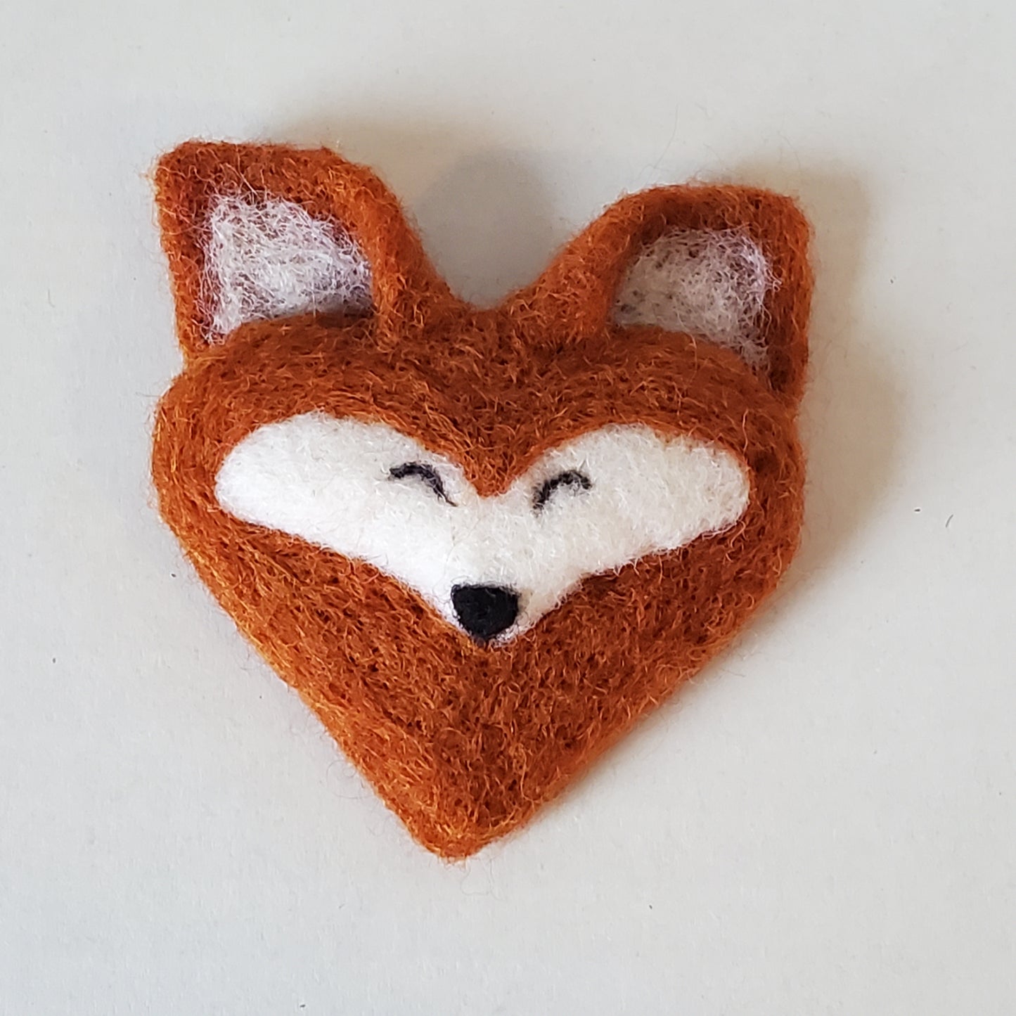 Needle Felted Heart Shaped Fox Magnet